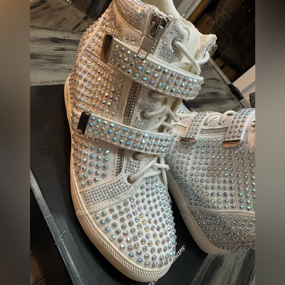 INC International Concepts Women’s Debby Rhinestone Wedge Sneakers Size 10 - Picture 12 of 13